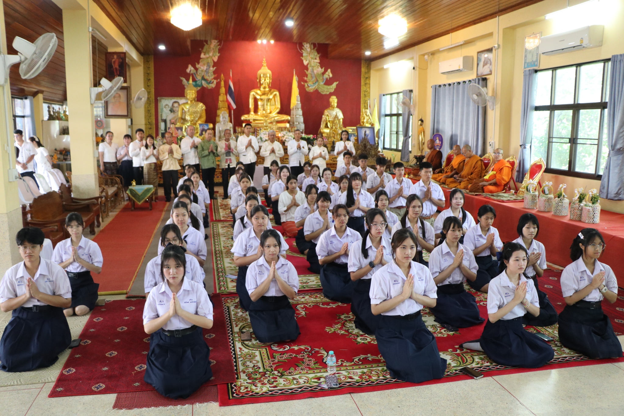 น่านพุทธศาสนิกชนร่วมแสดงตนเป็นพุทธมามกะ เนื่องในวันวิสาขบูชา ประจำปี 2569